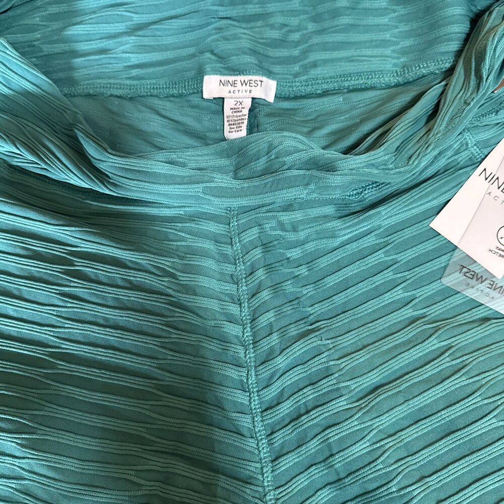 Nine West Women’s Active Leggings Teal 2X Texture/pleated Design